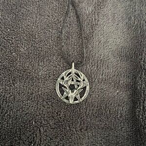 Silver Pentagram Pendant Necklace